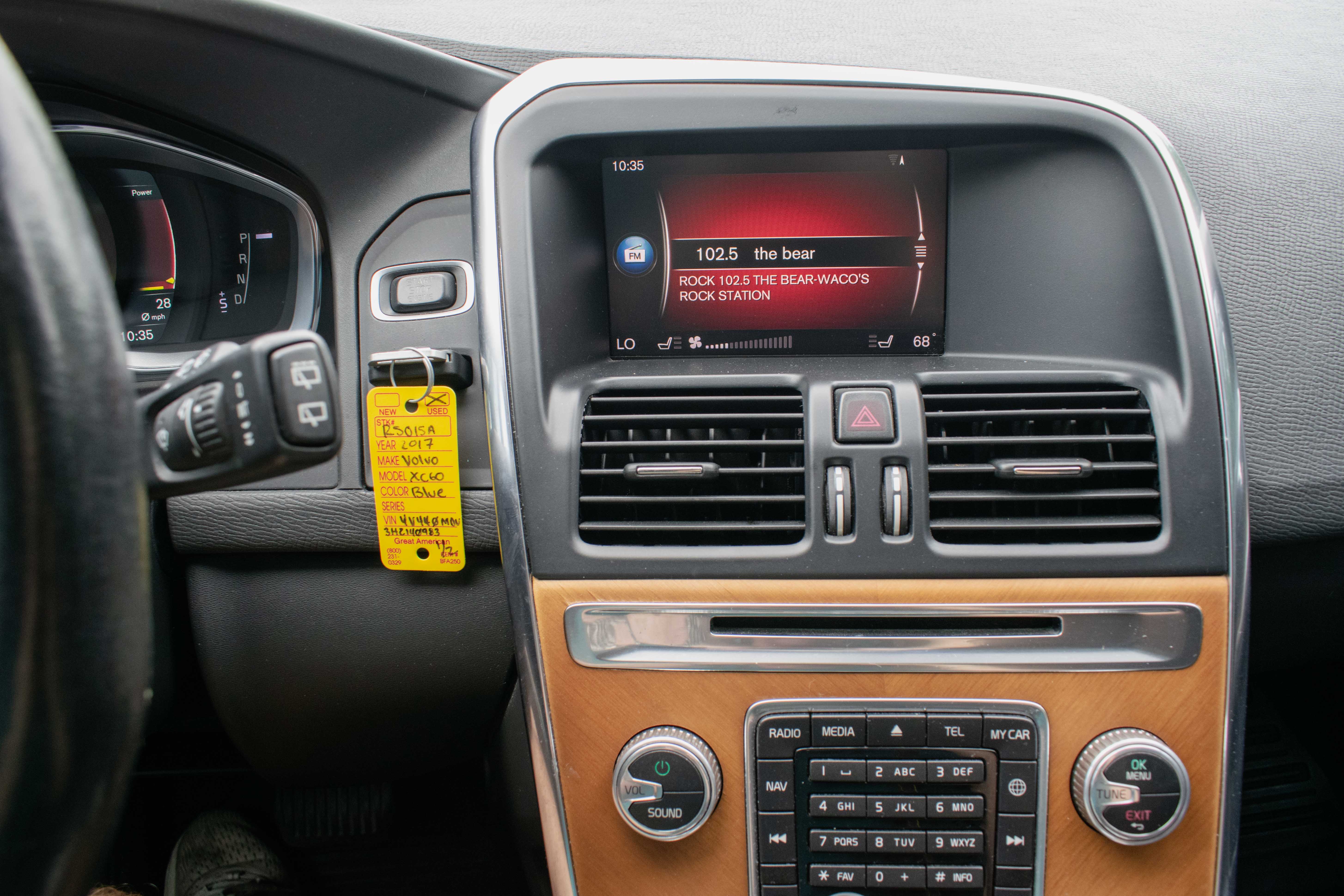 2017 Volvo XC60 Inscription photo 5