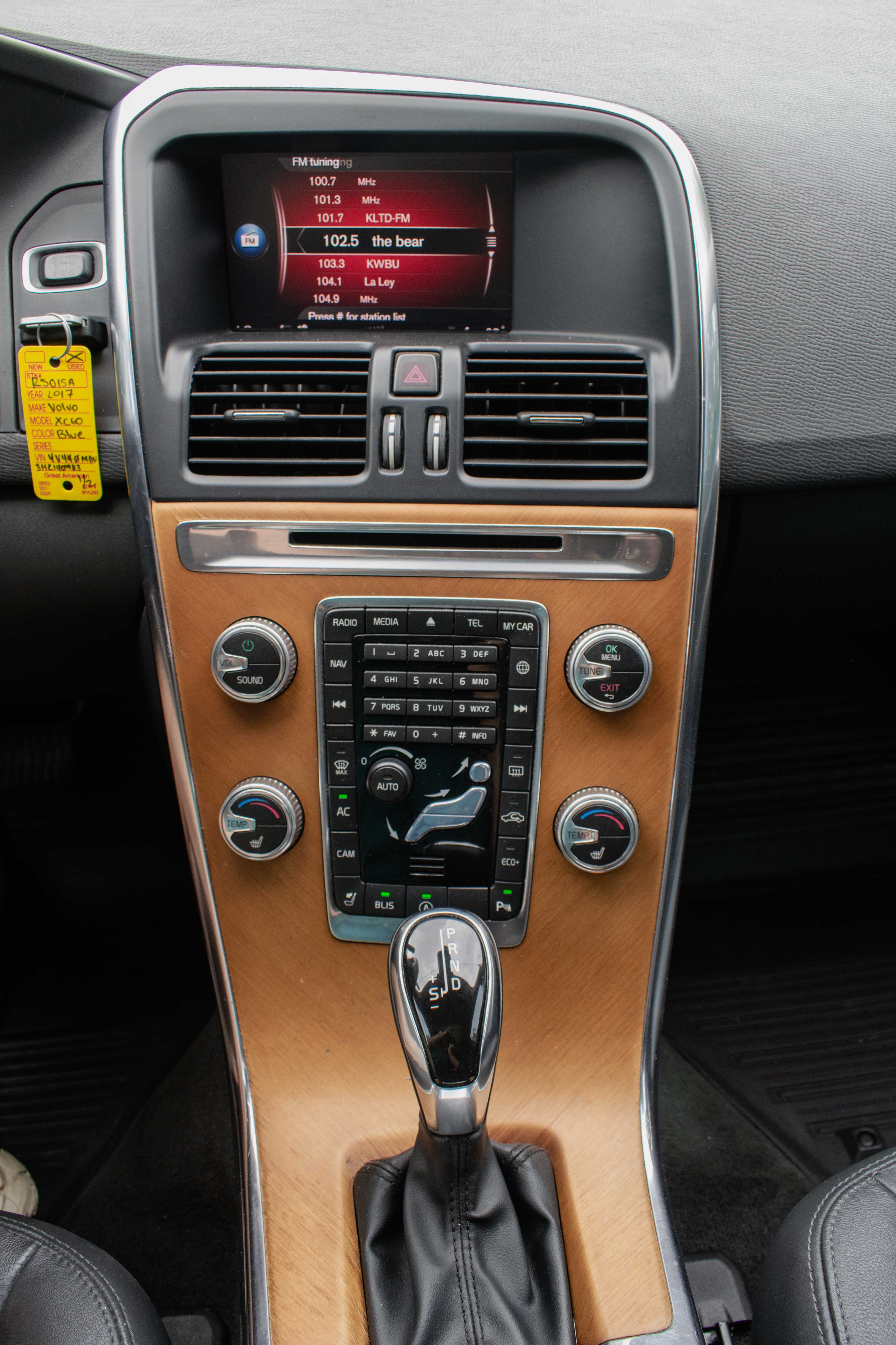 2017 Volvo XC60 Inscription photo 6