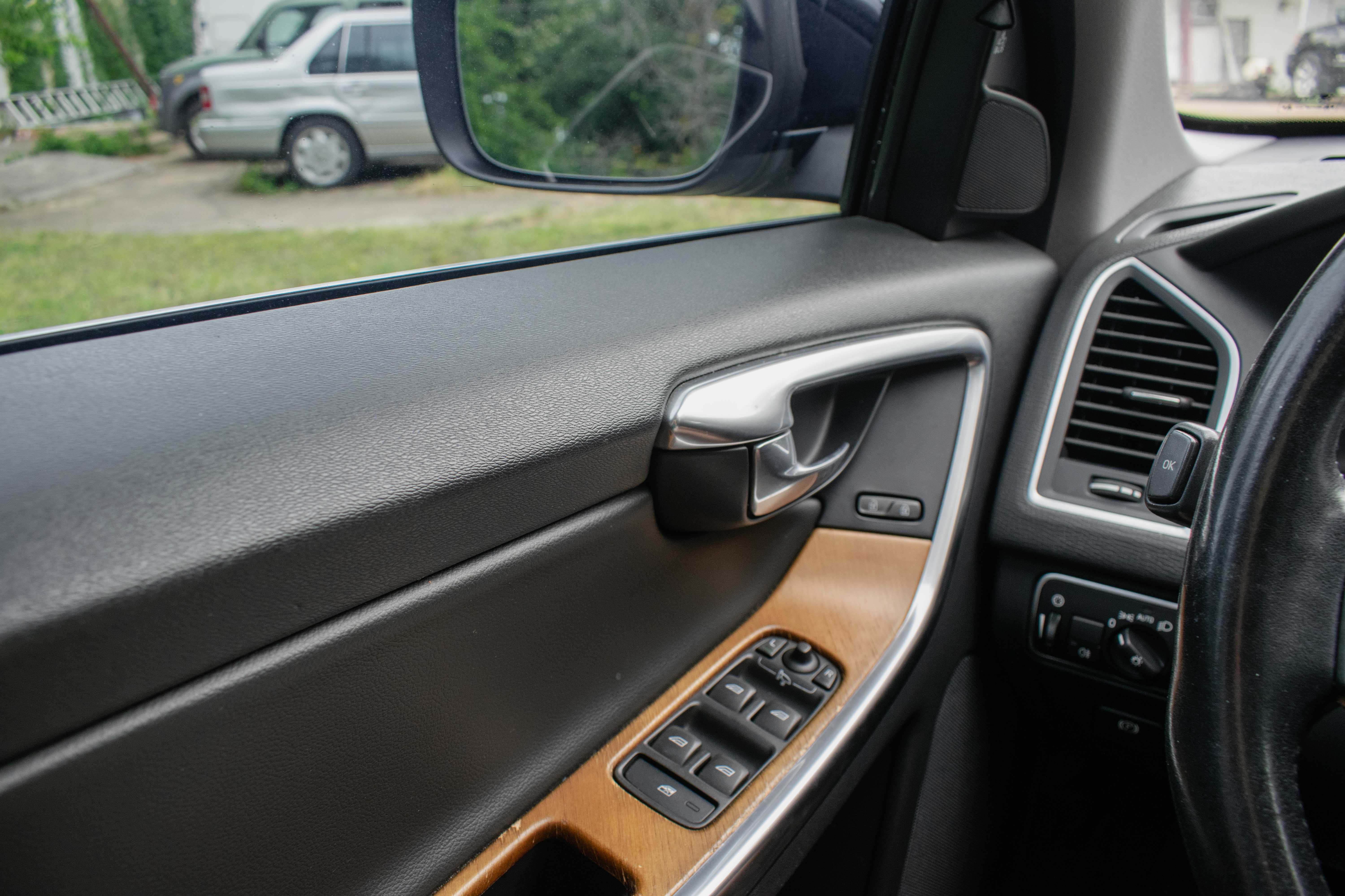 2017 Volvo XC60 Inscription photo 7