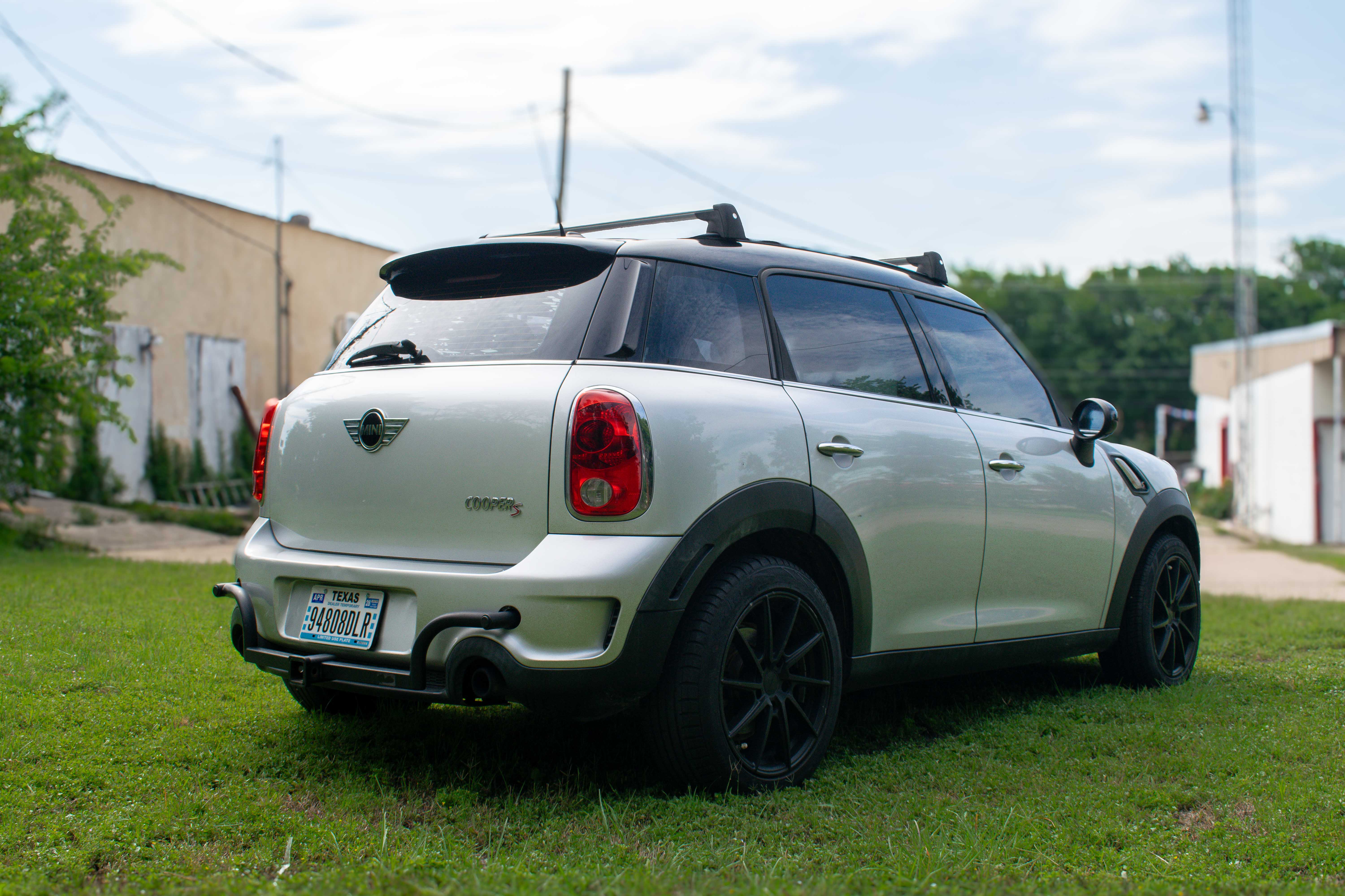 2014 MINI Countryman Cooper S photo 5