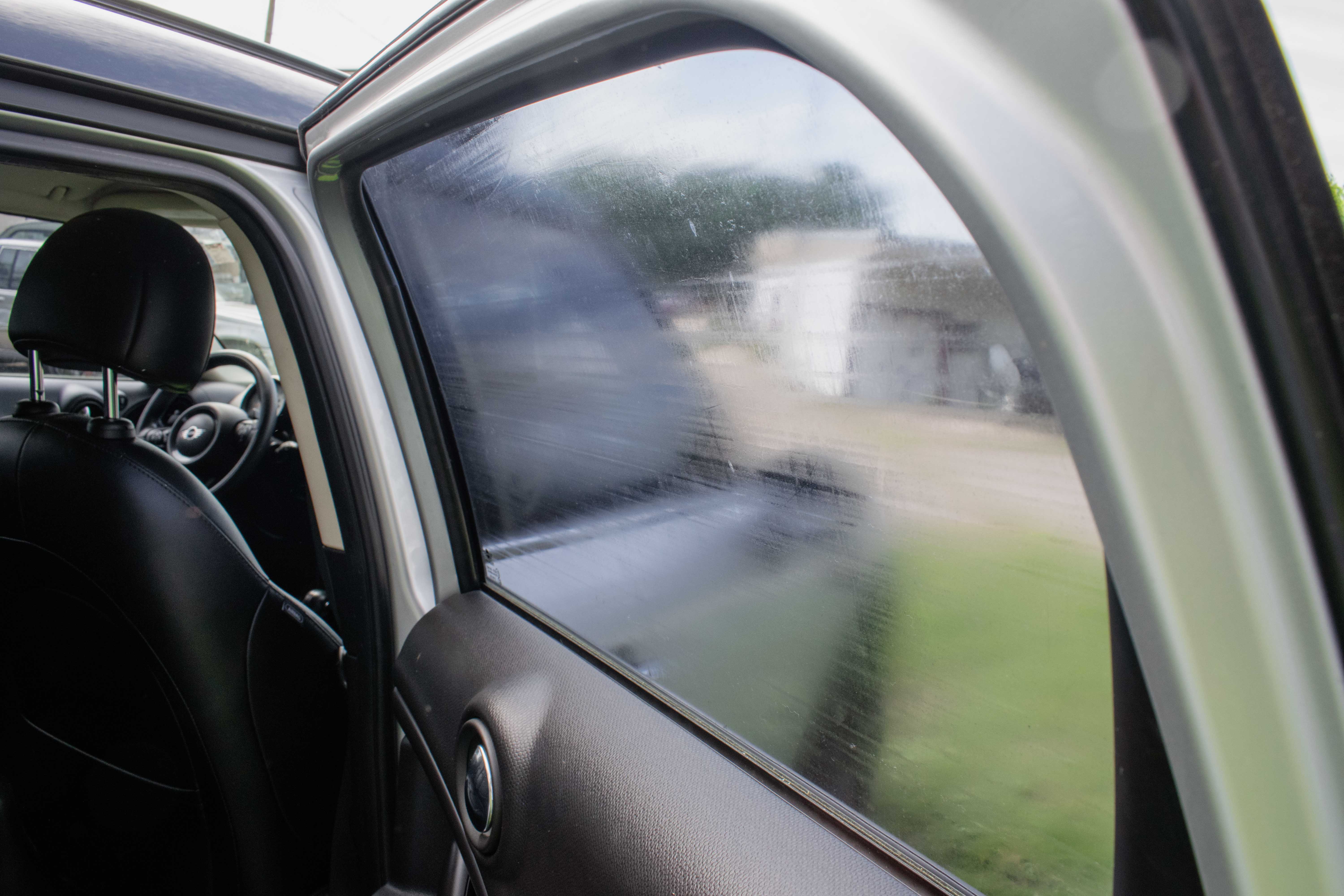 2014 MINI Countryman Cooper S photo 16